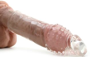Espiñas no pene erecto